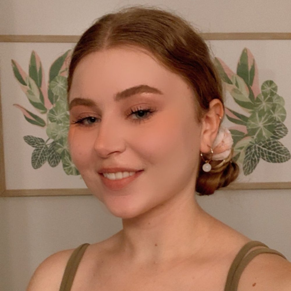 Meet your Posher, Elizabeth